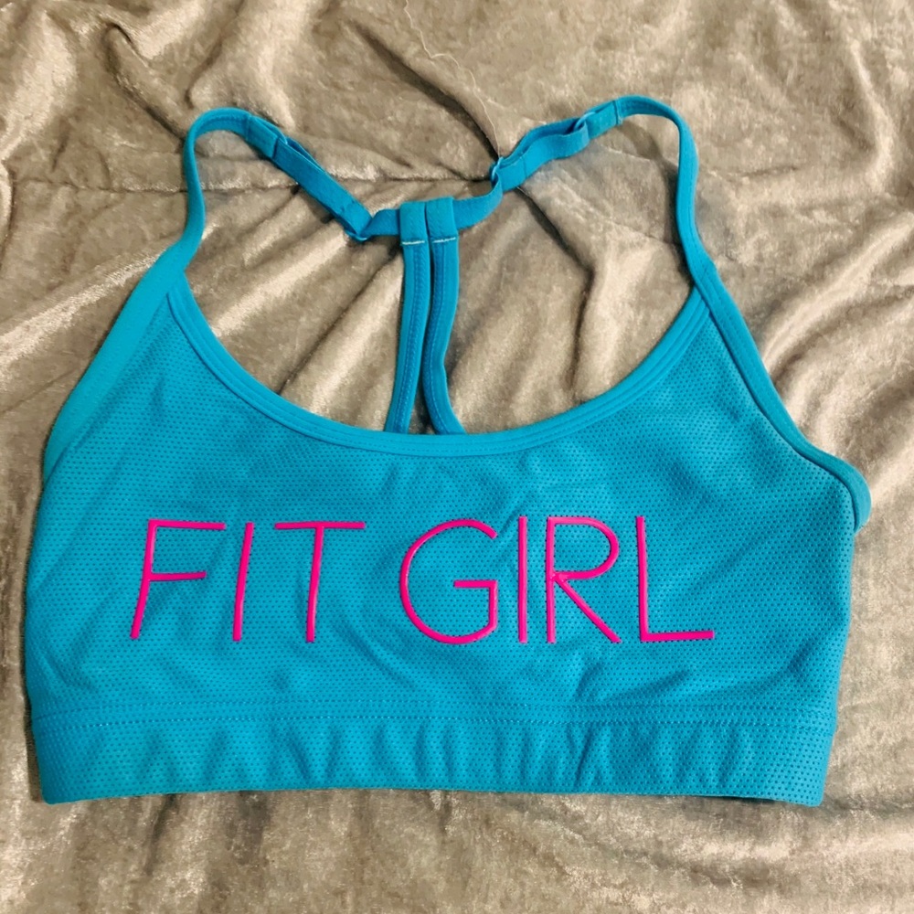Fit girl sports bra
